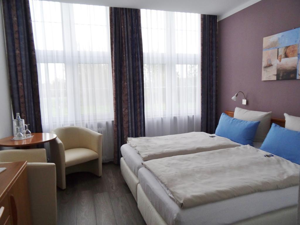 Landhotel Alte Schule - Hotel Garni Schillig Habitación foto